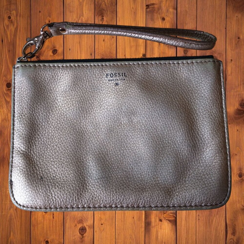 Fossil Gold Zip Closure Leather Wristlet Strap Wallet Classic Pouch Clutch